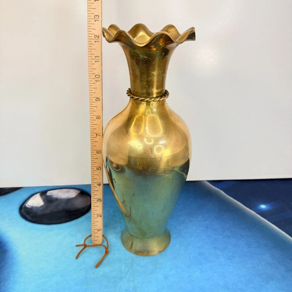 Vintage Brass Ruffled Vase 13